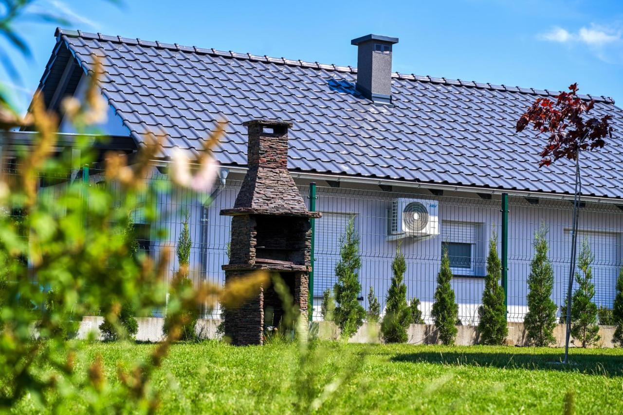 Osada Lagowek - Domek Letniskowy Do Wynajecia Exterior photo